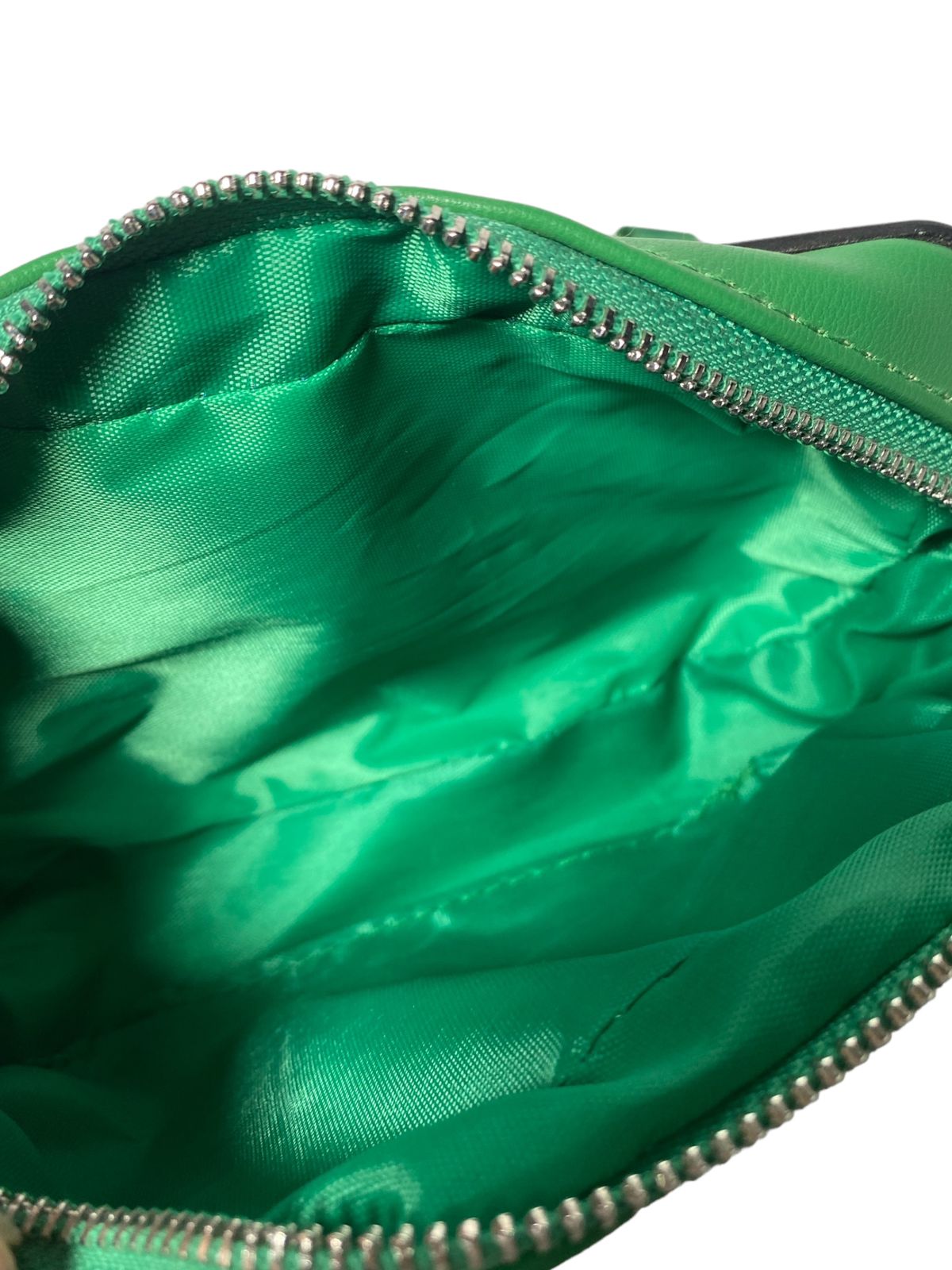 BOLSO CROSSBODY STEVE MADDEN CON MONEDERO  OPCIONES: VERDE. LILA